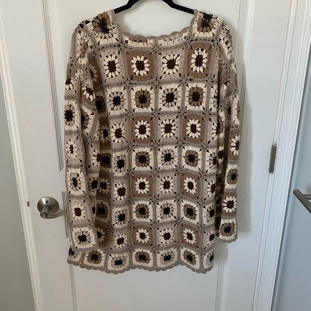 Show Me Your MuMu Crochet Coverup in Cream and Brown - Picture 4 of 7